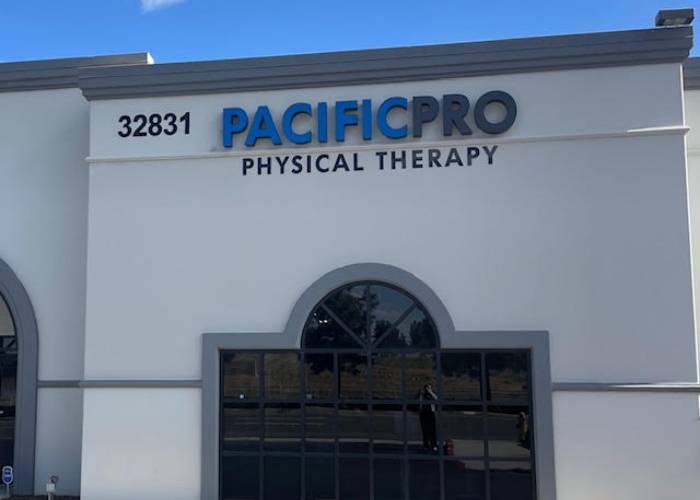 Temecula-Clinic-exterior-Pacific-Pro-Physical-Therapy-and-Sports-Medicine-Temecula-CA