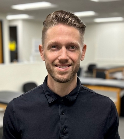 Dean-Loomis-PT-DPT-PacificPro-Physical-Therapy-