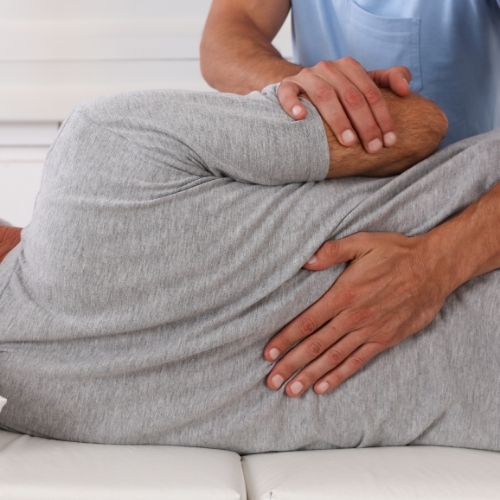 spinal-manipulation-PacificPro-Physical-Therapy-&-Sports-Medicine-California-Murfreesboro-TN